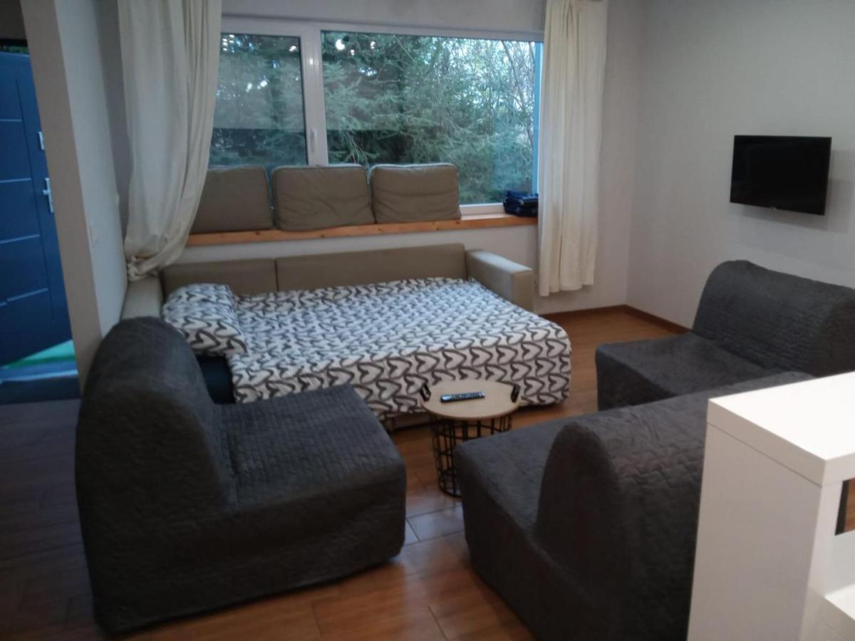 Maly Apartament W Zieleni Blisko Jeziora Środa Wielkopolska Esterno foto
